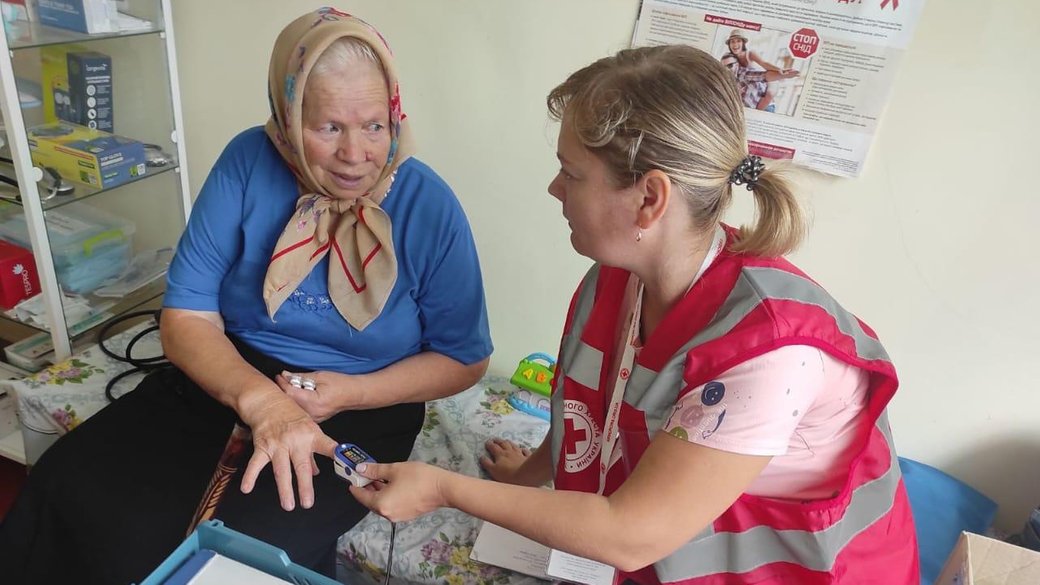 Мобільні бригади медиків на огляд волинян у жовтні виїжджатимуть 8 разів