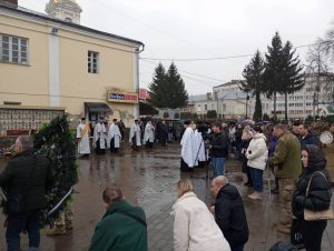 Царство небесне: на Волині попрощалися з Героєм Євгеном Пришвою