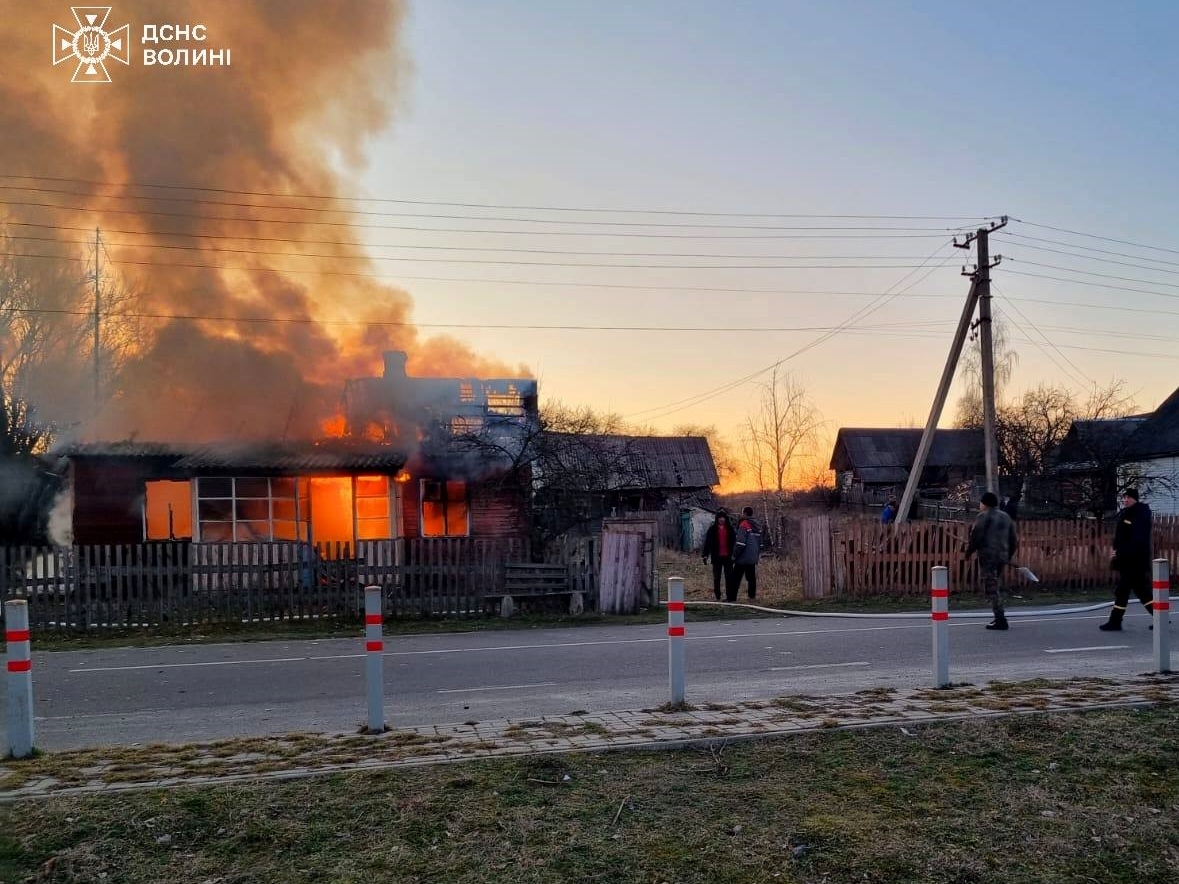 Через замикання електромережі і пічне опалення на Волині за добу сталося 6 пожеж