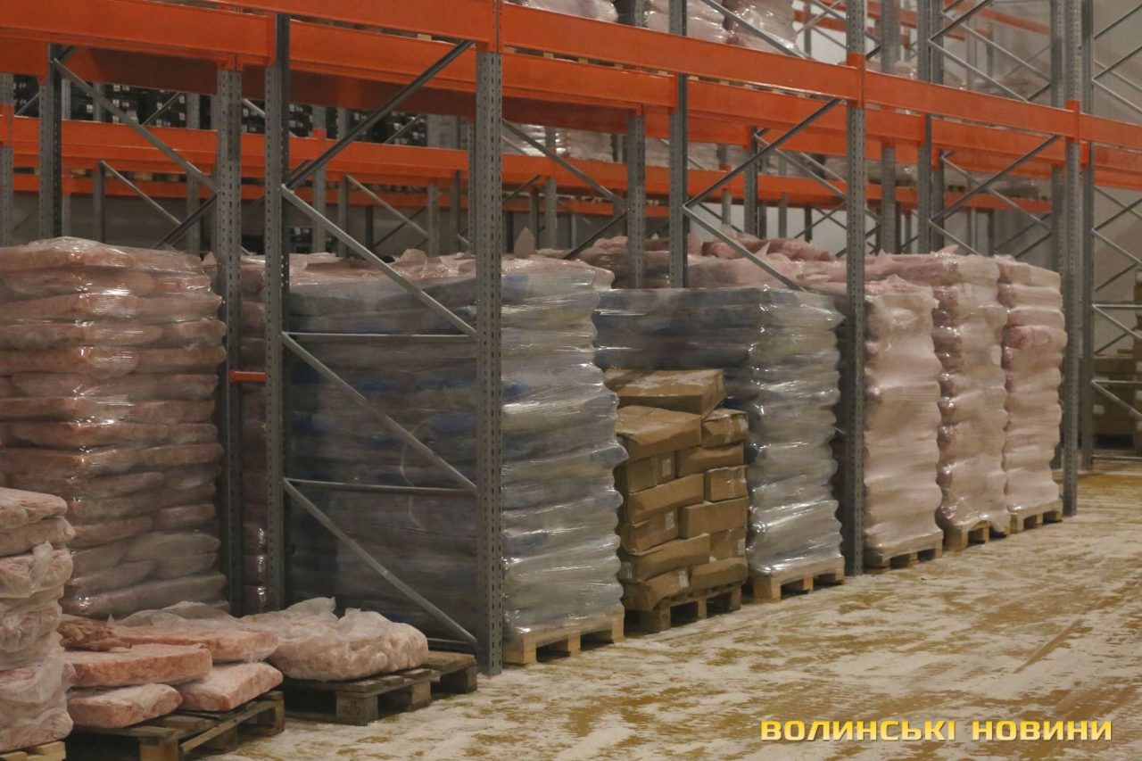 Волинський суд конфіскував для держави майже тонну курятини