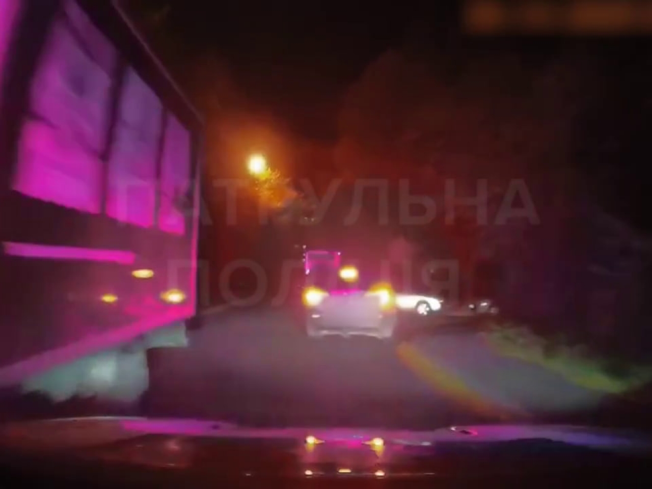 В Луцьку п’яний водій намагався втекти від патрульних (Відео)