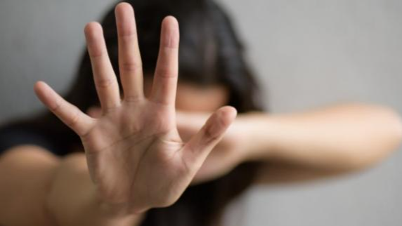 На Волині військовослужбовець ображав свою співмешканку