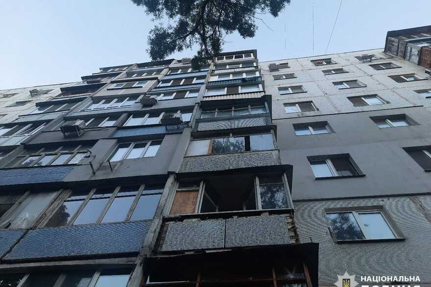 П’яна волинянка передавала дворічного сина сусідам через вікно на третьому поверсі