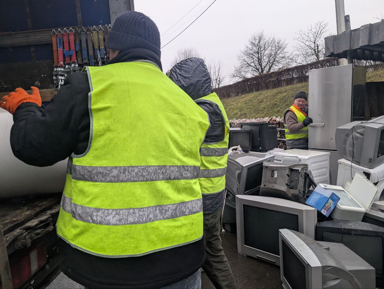 Лучани здали на утилізацію 200 одиниць побутової техніки