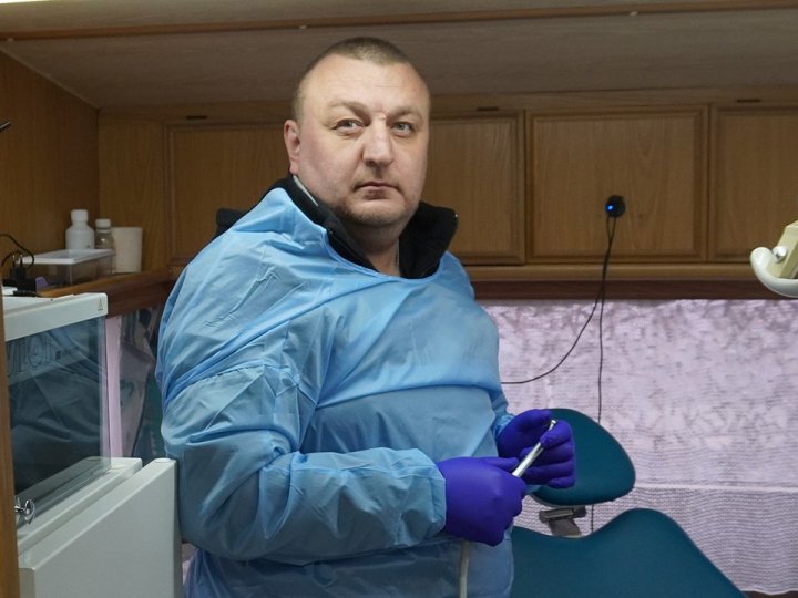 Стоматолог з Волині став бойовим медиком