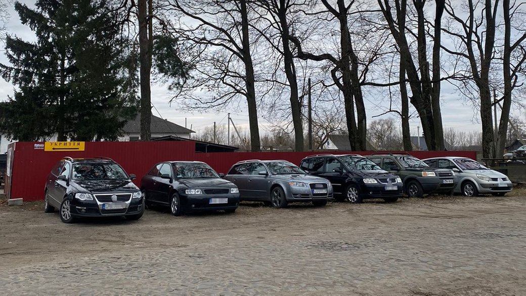 Суд на Волині оштрафував чоловіка за чверть мільйона гривень за контрабанду авто під виглядом гумдопомоги